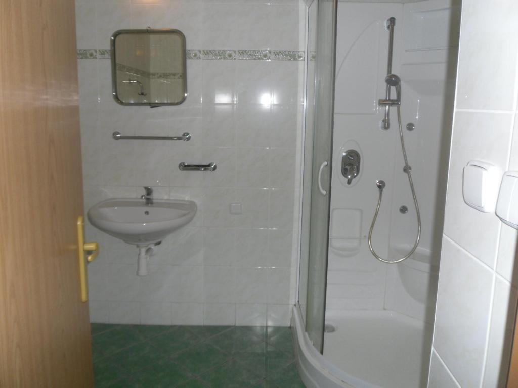 Hotel Grand Tanvald Room photo